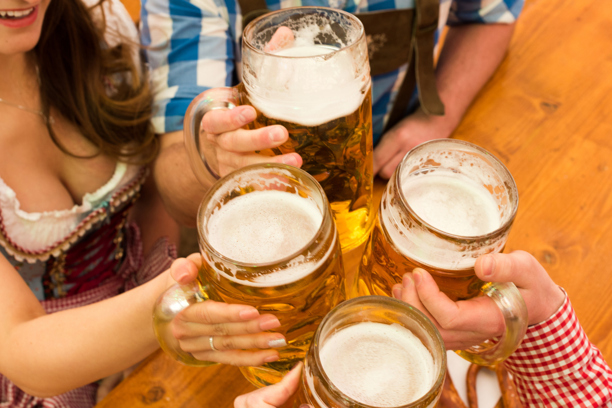 Read more about the article Guide to Oktoberfest for tourists